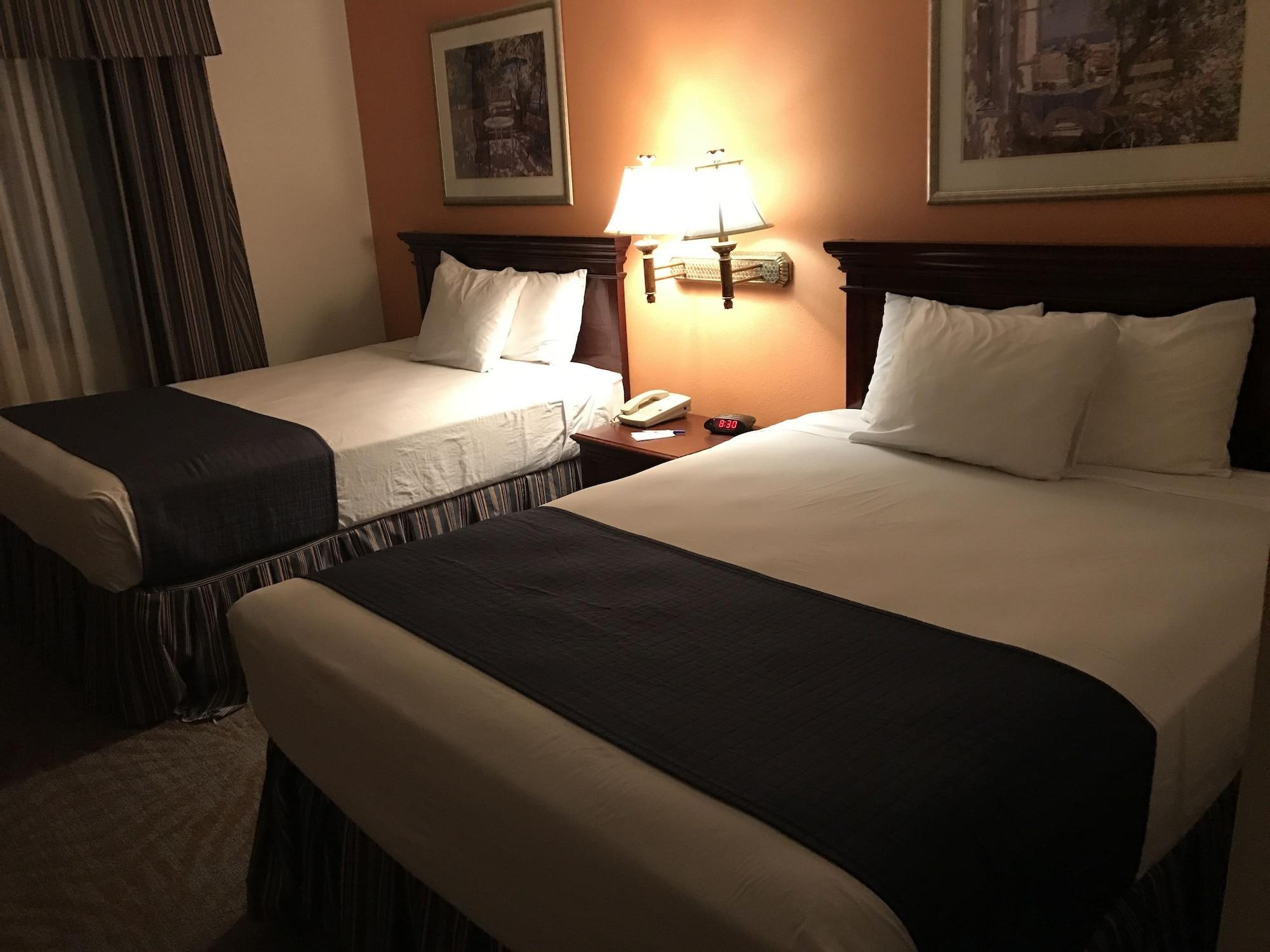 Super 8 By Wyndham Lubbock West Hotel Luaran gambar