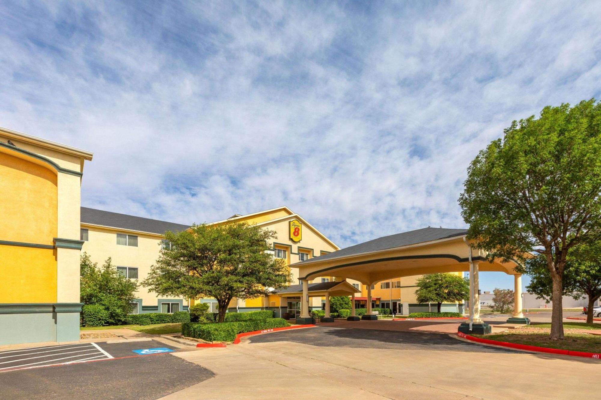 Super 8 By Wyndham Lubbock West Hotel Luaran gambar